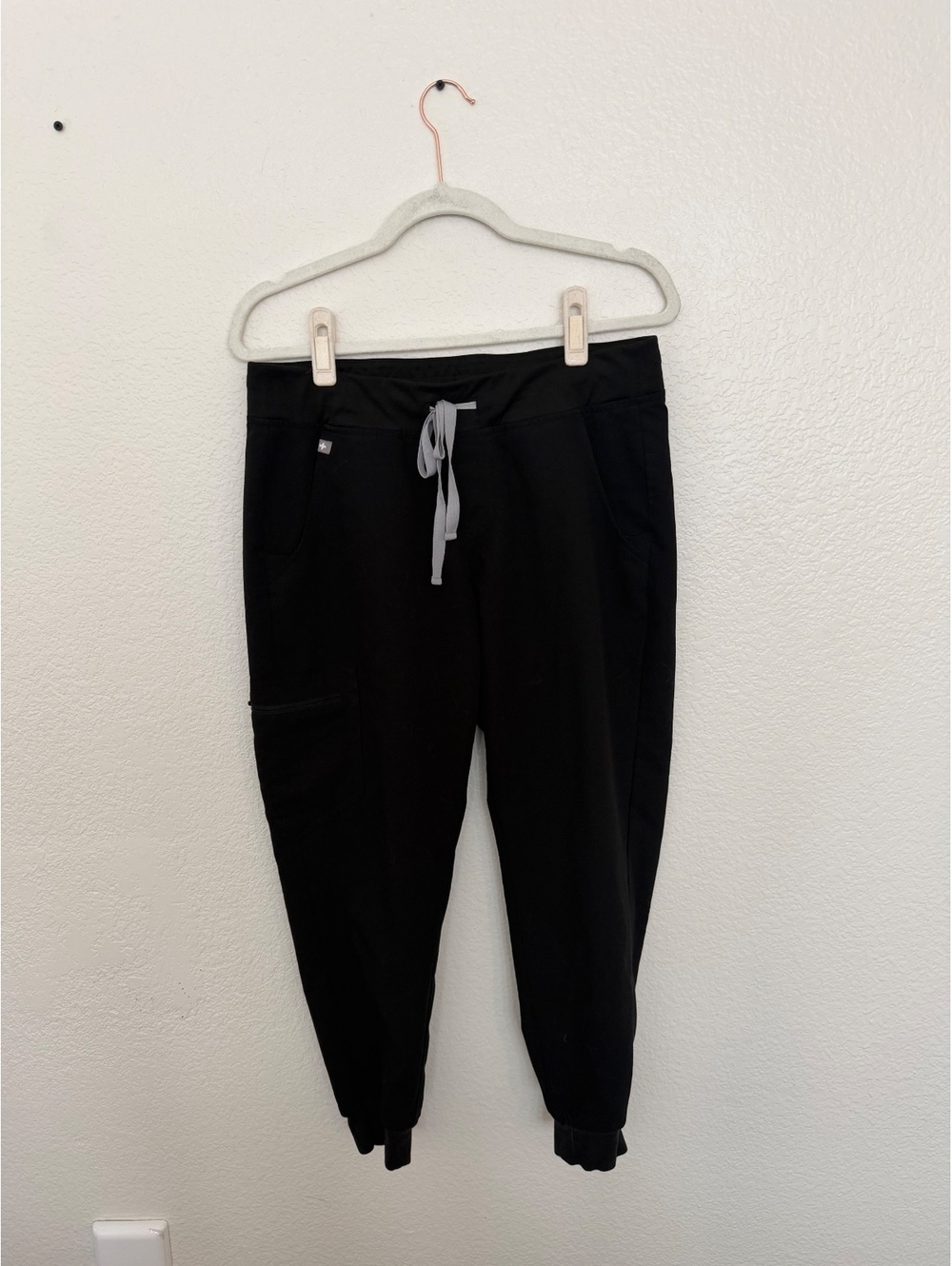 FIGS scrubs Zamora Black Jogger Pants Medium petite